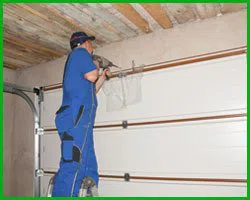 Master Garage Door Repair Service Orange Park, FL 904-364-9727 - sidebar-emergency-t-07-gr-19m